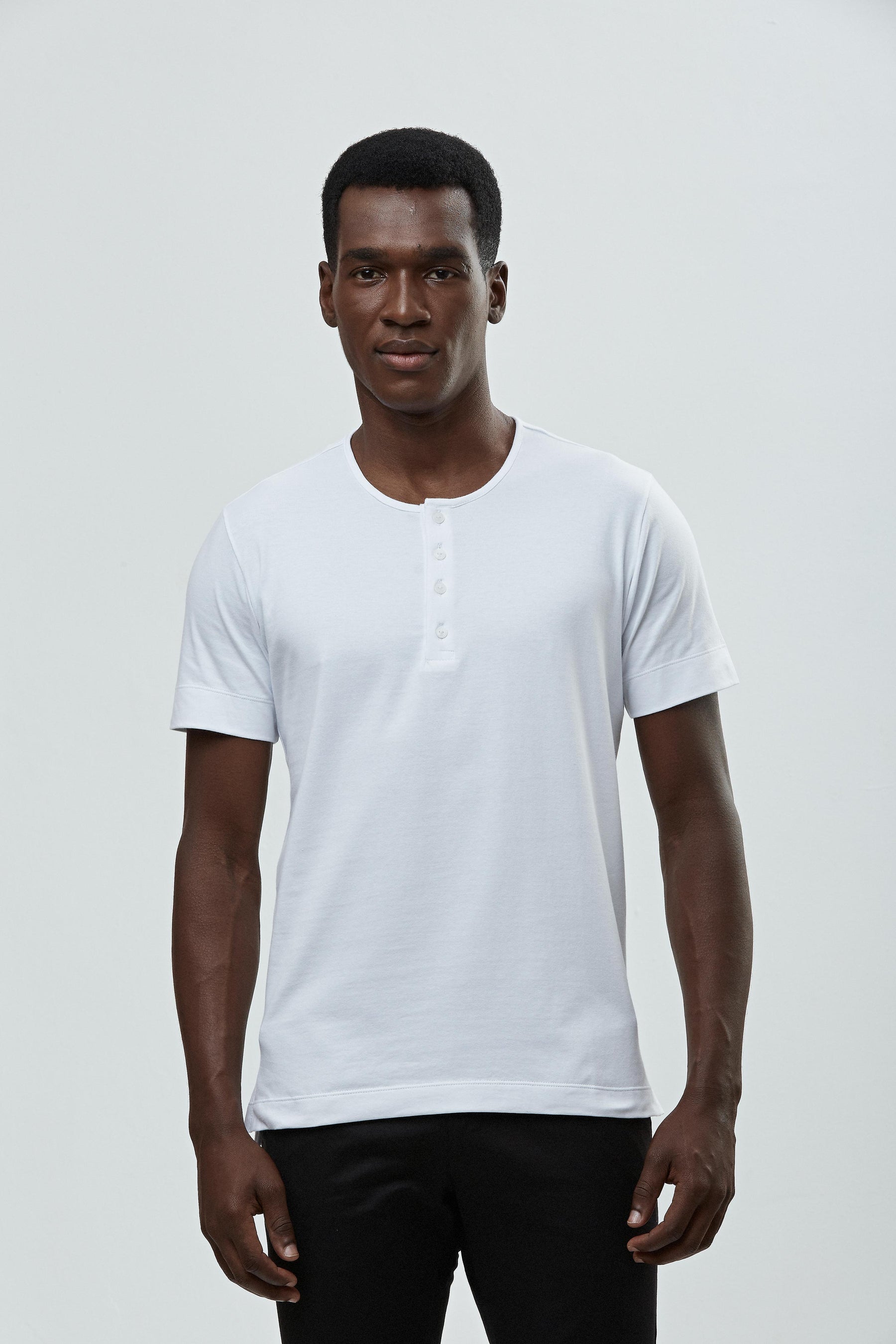 Camisa Henley 'logo' - Algodão Egípcio