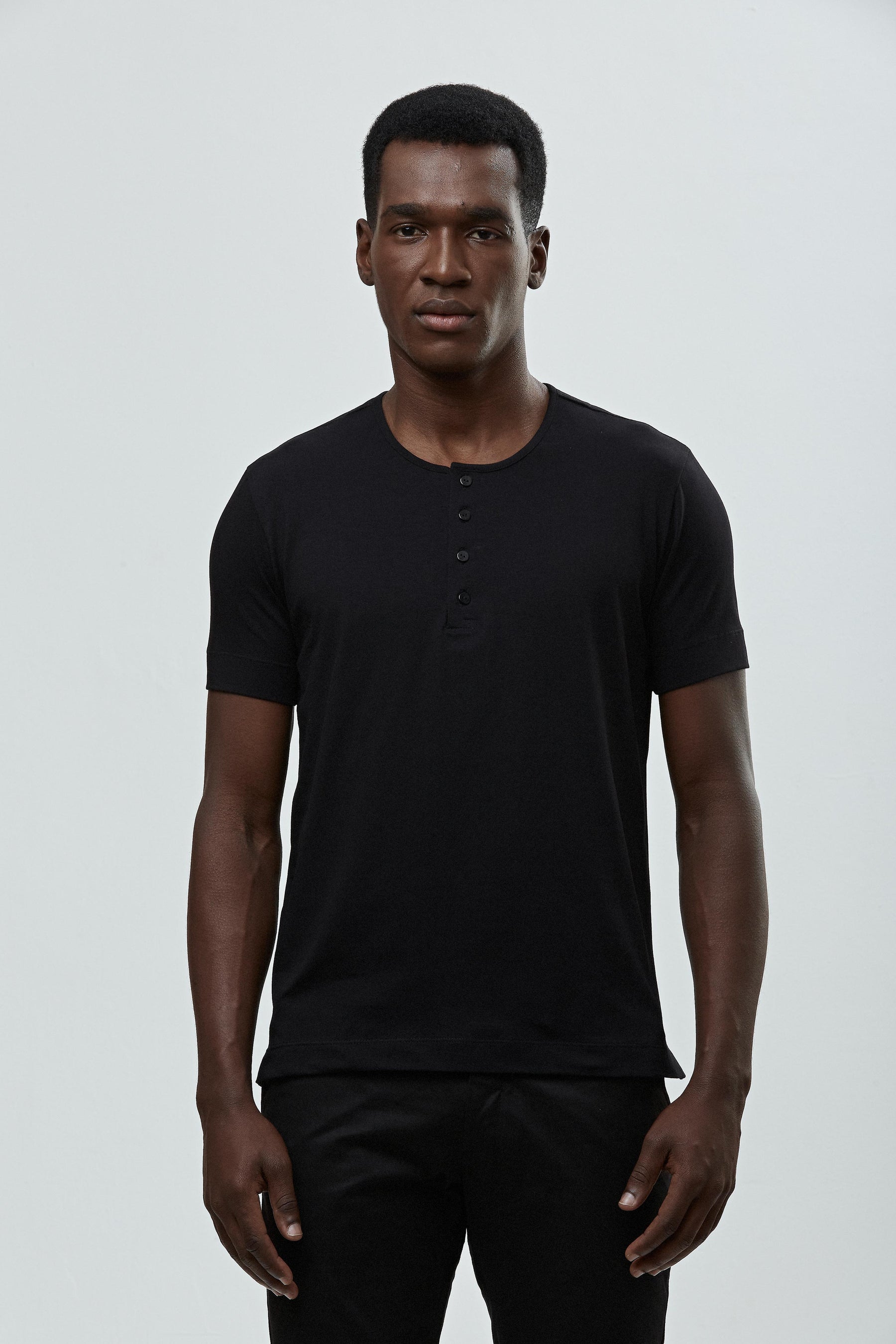 Camisa Henley 'logo' - Algodão Egípcio