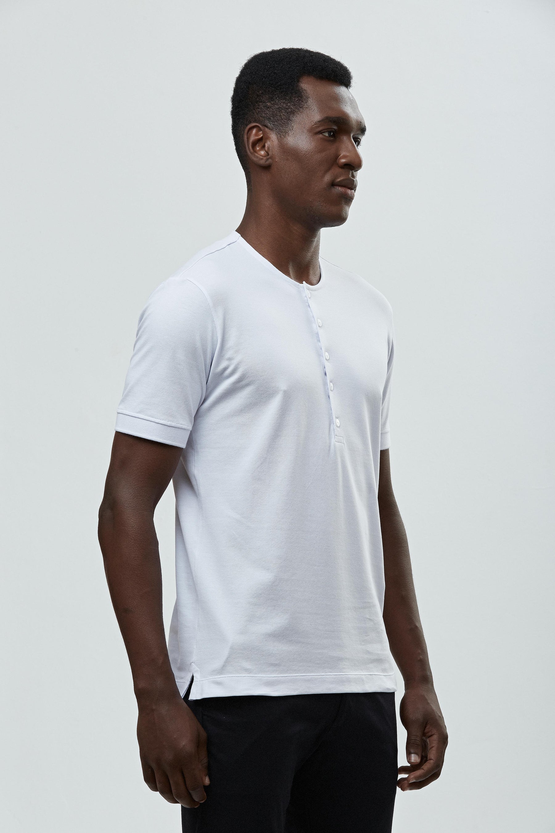 Camisa Henley 'logo' - Algodão Egípcio